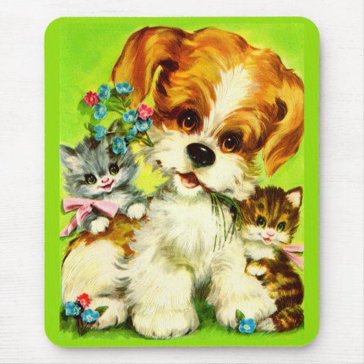 かわいい子犬と笑顔の子猫 マウスパッド (正面)