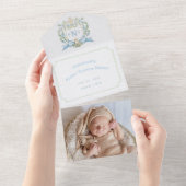 かわいい子犬のブルークレストモノグラム誕生のお知らせ オールインワン招待状 (貼ってはがせる)