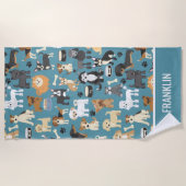 かわいい子犬のペットのパタパーソナライズされたーン ビーチタオル (正面)