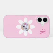 かわいい子犬の写真 ピンクの花 女子のイニシャル iPhone 16ケース (裏面横)