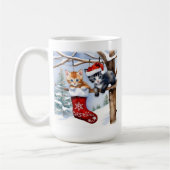 かわいい子猫たちクリスマスストッキングとサンタハット コーヒーマグカップ (左)