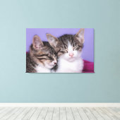 かわいい子猫たち2匹の昼寝 キャンバスプリント (インサイチュ (ウッドフロア))