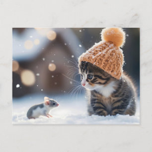 かわいい子猫とネズミが一緒に雪の中に ポストカード