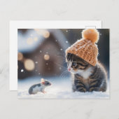かわいい子猫とネズミが一緒に雪の中に ポストカード (正面/裏面)