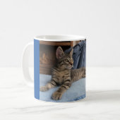かわいい子猫とマグカップ コーヒーマグカップ (正面左)