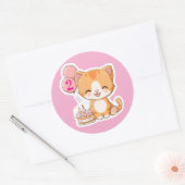 かわいい子猫と風船、2歳の誕生日 ラウンドシール (封筒)