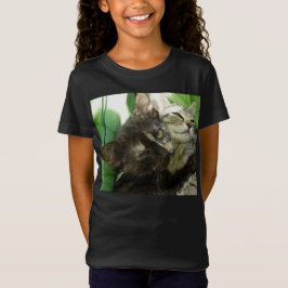 かわいい子猫のくっつきTシャツ Tシャツ