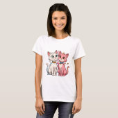 かわいい子猫の親友 Tシャツ (正面フル)