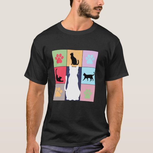 かわいい子猫の親、キュートな猫の足の子猫のグループ Tシャツ (正面)