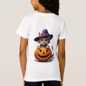 かわいい子猫の魔女の帽子とカボチャ 👻 Tシャツ (裏面)