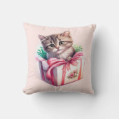 かわいい子猫を箱に入れた誕生日 クッション (正面)
