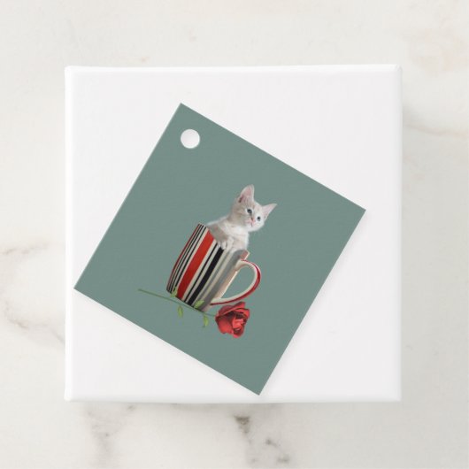 かわいい子猫コーヒーマグ写真の花の緑モダン フェイバータグ (インサイチュ)