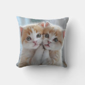 かわいい子猫ピロークッション クッション (正面)