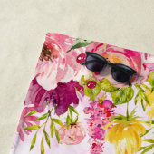 かわいい子猫フレンズ赤面ピンクフラワーズ名前をカスタムする ビーチタオル (インサイチュ)