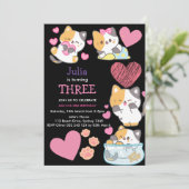 かわいい子猫ベビーガールブラック3歳の誕生日 招待状 (スタンド正面)