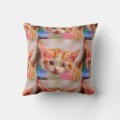 かわいい子猫顔ジンジャー猫 クッション (裏面)