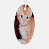 かわいい子猫2 Photo Vertical Oval メタルオーナメント (正面右)
