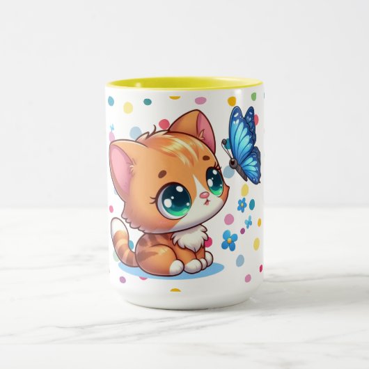 かわいい子猫/猫と蝶 マグカップ (中央)