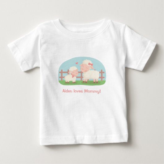 かわいい子羊とお母さん ベビーTシャツ (正面)