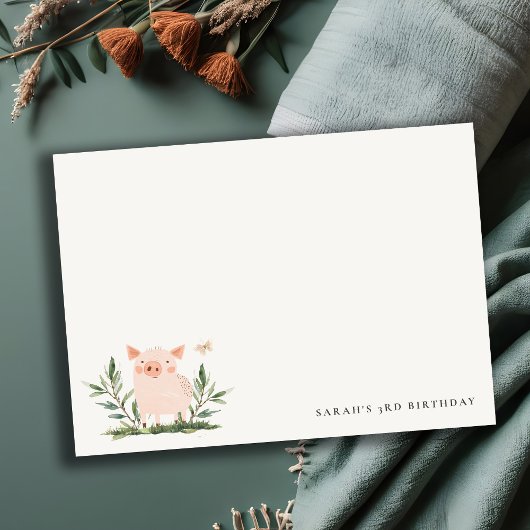 かわいい子豚の葉っぱと蝶の子供の誕生日 ノートカード