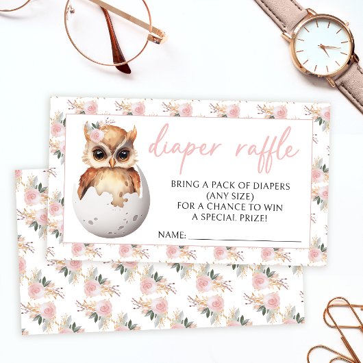 かわいい孵化フクロウフローラ赤ちゃんシャワーおむつラッフル エンクロージャーカード