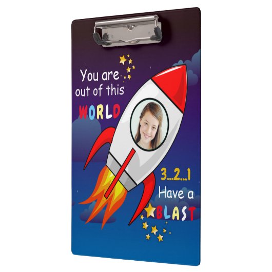 かわいい宇宙ロケット船ブラストオフ誕生日 クリップボード (左)