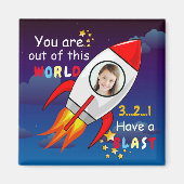 かわいい宇宙ロケット船ブラストオフ誕生日 マグネット (正面)