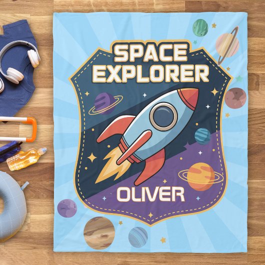 かわいい宇宙探検家のバッジ フリースブランケット