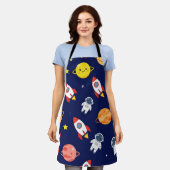 かわいい宇宙探検家の子供向けパターン エプロン (着用した状態)