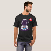 かわいい宇宙飛行士がコーヒーを飲む Tシャツ (正面フル)