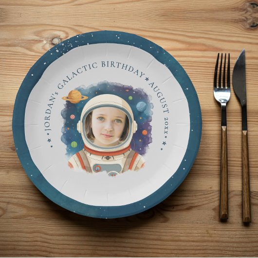 かわいい宇宙飛行士の写真 プラネット 銀河 宇宙 写真 ペーパープレート