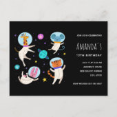 かわいい宇宙飛行士の動物が宇宙誕生日 インビテーションポストカード (正面)