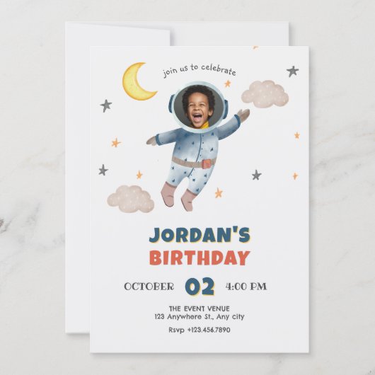 かわいい宇宙飛行士の宇宙写真の誕生日 招待状 (正面)