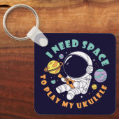 かわいい宇宙飛行士遊のウクレレ宇宙 キーホルダー (正面)