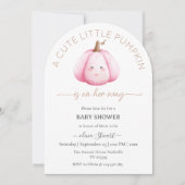 かわいい小さなかぼちゃが彼女の道に赤ちゃんシャワー 招待状 (正面)