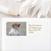 かわいい小さなかわふわの灰色リス ラベル (インサイチュ)