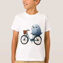 かわいい小さなアニメのセイルが自転車に乗っている
