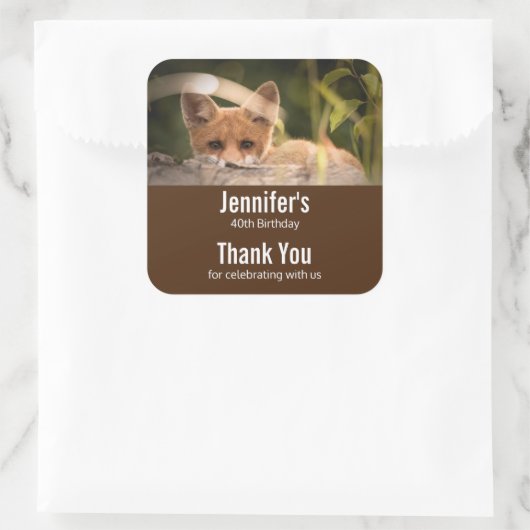 かわいい小さなオレンジ色のキツネ誕生日の写真 スクエアシール (バッグ)