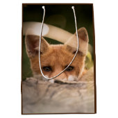 かわいい小さなオレンジ色のキツネ ミディアムペーパーバッグ (正面)