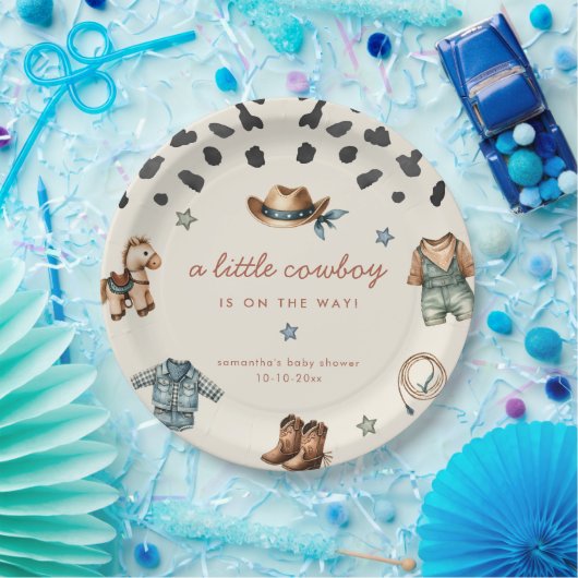 かわいい小さなカウボーイは男の子の赤ちゃんシャワーを途中にある ペーパープレート (パーティー)