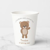かわいい小さなクマが一歳の誕生日を迎える 紙コップ (正面)