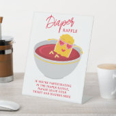 かわいい小さなナゲット女の子の赤ちゃんシャワーおむつラッフル 台座サイン (インサイチュ)