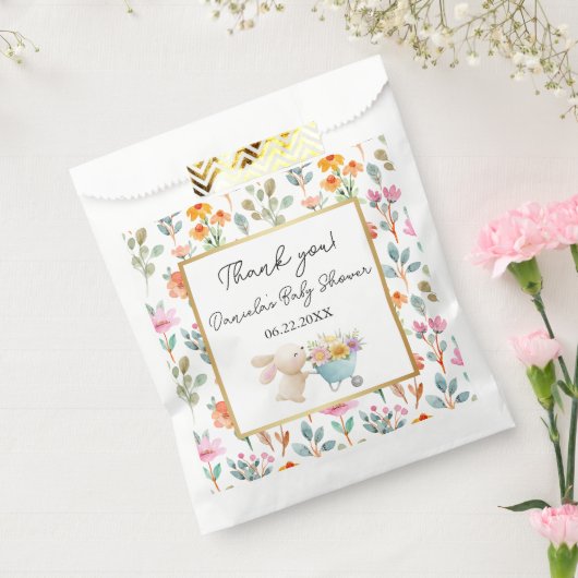 かわいい小さなバニーのワイルドフラワーベビーシャワー フェイバーバッグ (封をした状態)