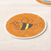 かわいい小さなビー飛んでいるウォーター色の赤ちゃんシャワー ラウンドペーパーコースター (アングル)