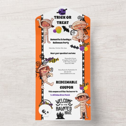 かわいい小さなマイラの怪物の子供たちがハロウィーンの誕生日を過ごす オールインワン招待状 (内側)