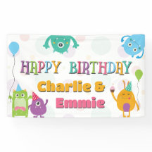 かわいい小さなモンスターの誕生日パーティー、いくつになっても