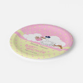 かわいい小さな女の子とコウノトリ ペーパープレート (アングル)