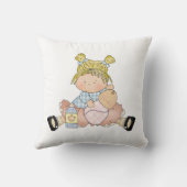 かわいい小さな女の子と人形 クッション (裏面)