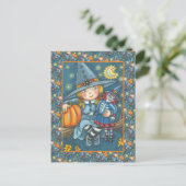 かわいい小さな女の子ウィッチ、ラグドール、ハッピーハローウィン ポストカード (スタンド正面)