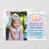 かわいい小さな女の子バルーン誕生日パーティーの写真 招待状 (正面/裏面)
